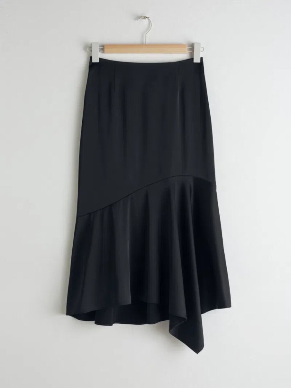 & OTHER STORIES | NWT Bias Asymmetrical Satin Mermaid Skirt in Black (size 10)
